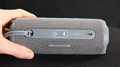 JBL Flip 6 - Rückseite mit Anschluss