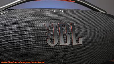 JBL LOGO an der Boombox 3