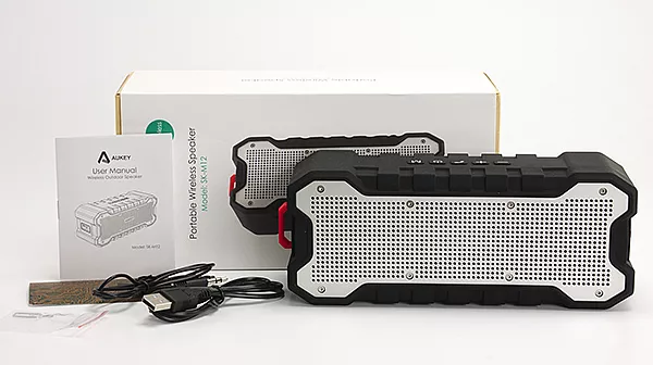 AUKEY SK M12 wide